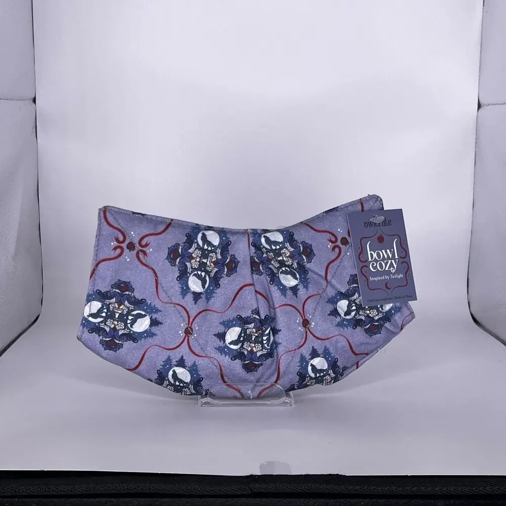 OwlCrate Twilight Bowl Cozy - Stephanie Meyer March 2026 YA Box Exclusive Item